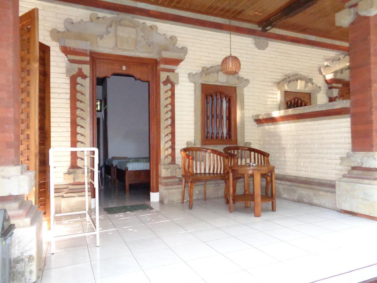 Yulia 1 Bed & Breakfast Sanur Екстериор снимка