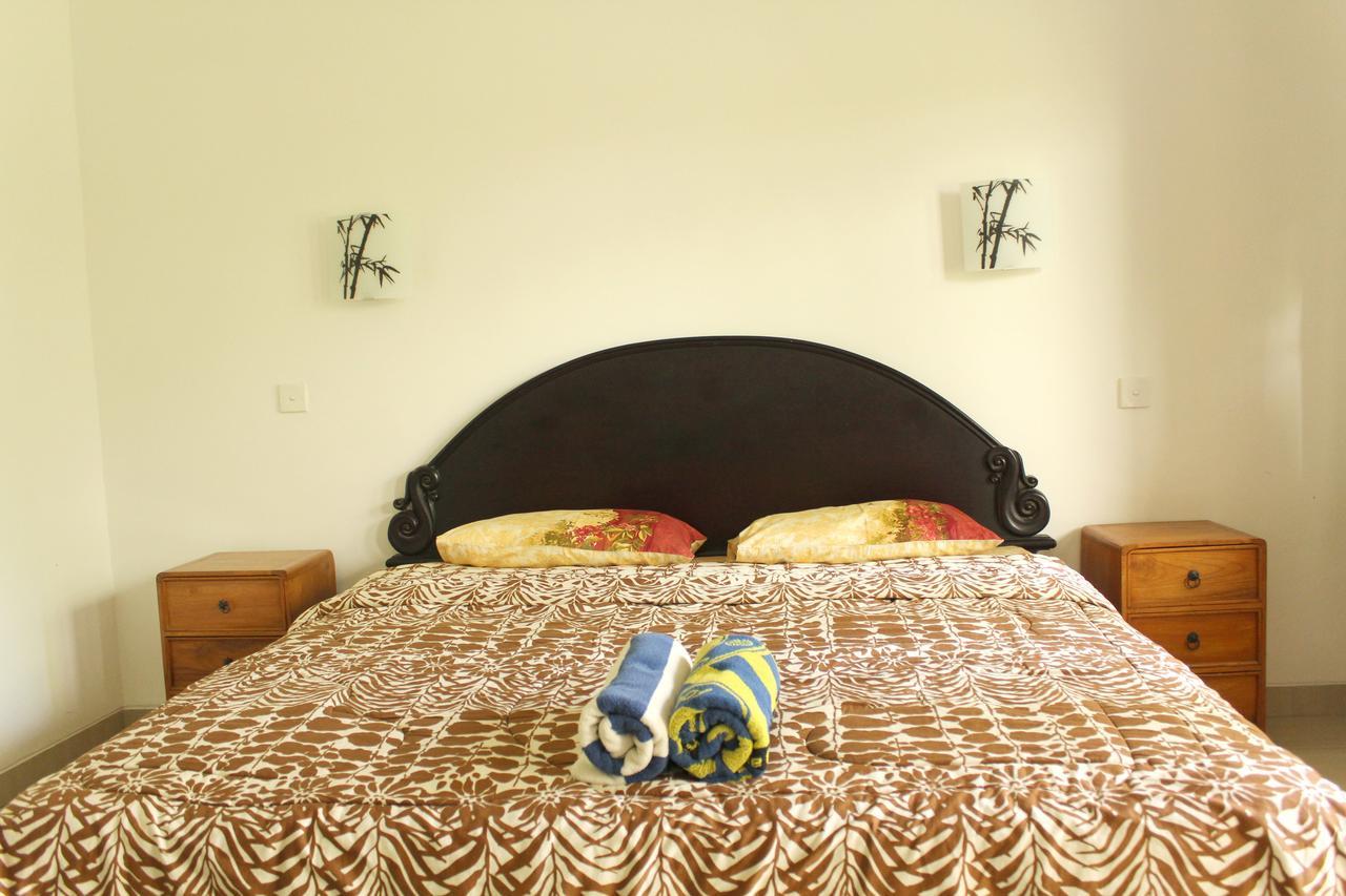 Yulia 1 Bed & Breakfast Sanur Екстериор снимка