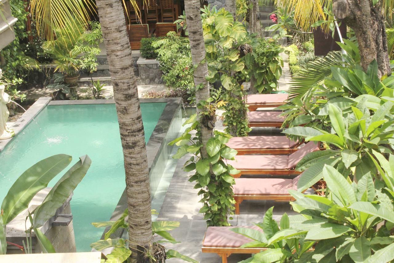Yulia 1 Bed & Breakfast Sanur Екстериор снимка