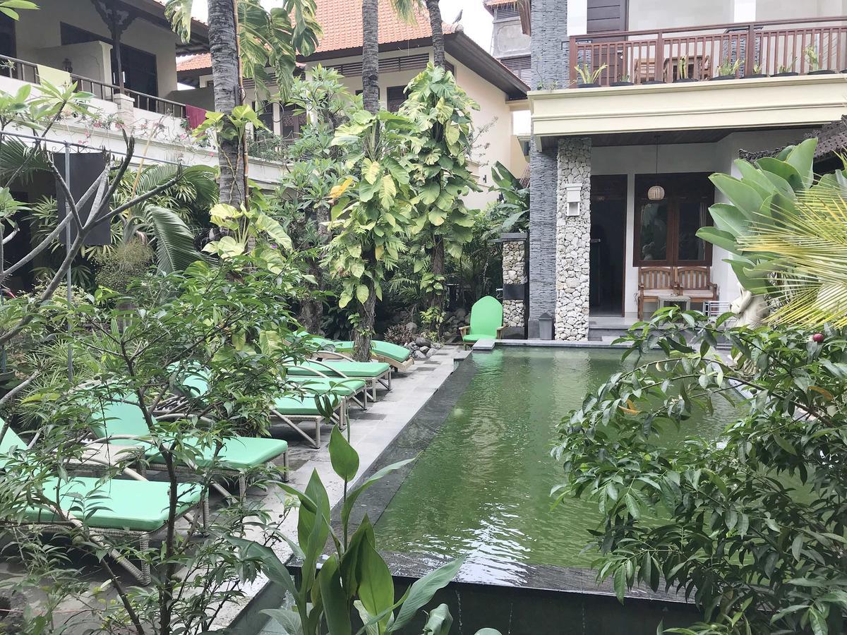 Yulia 1 Bed & Breakfast Sanur Екстериор снимка