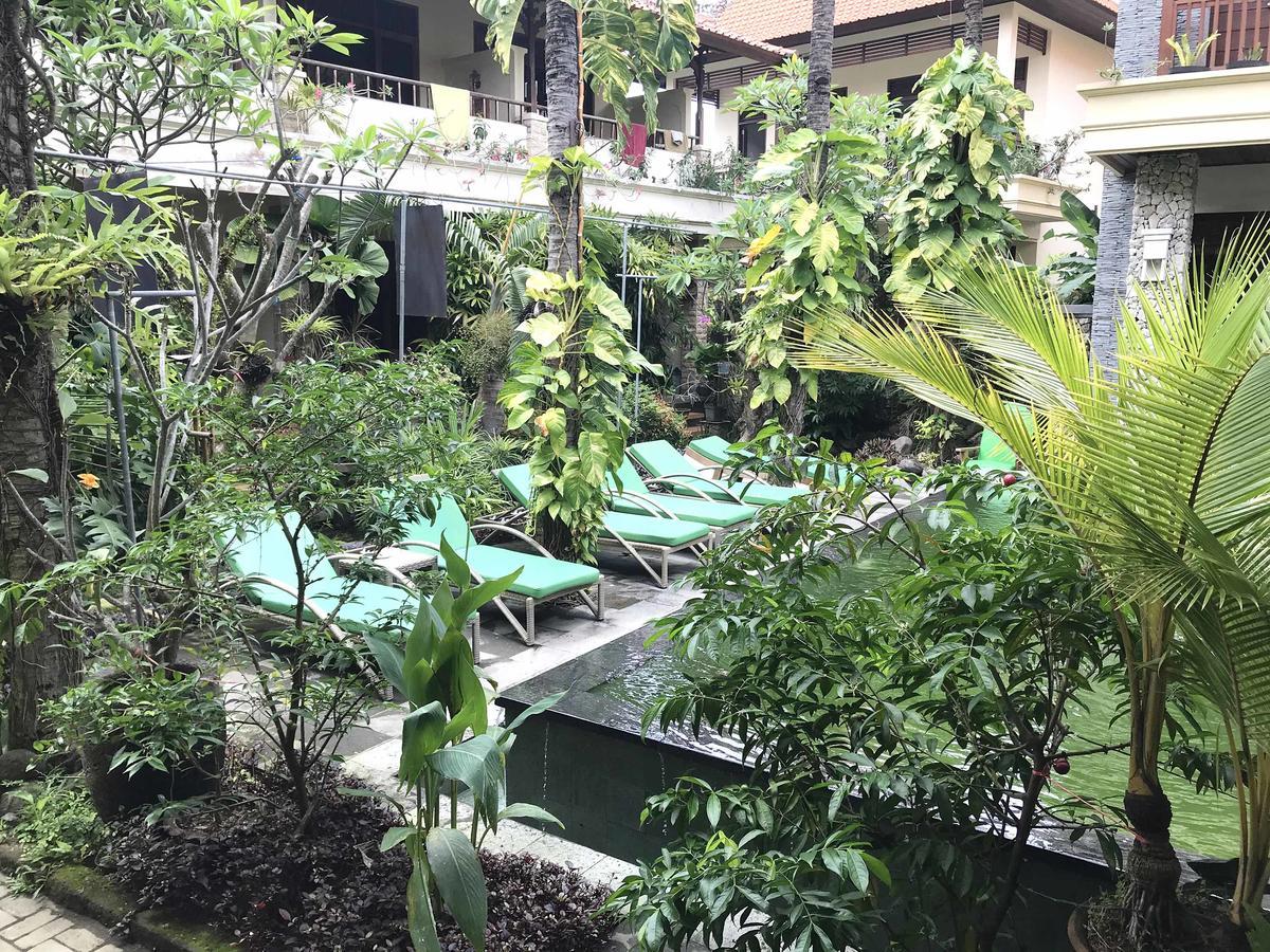 Yulia 1 Bed & Breakfast Sanur Екстериор снимка